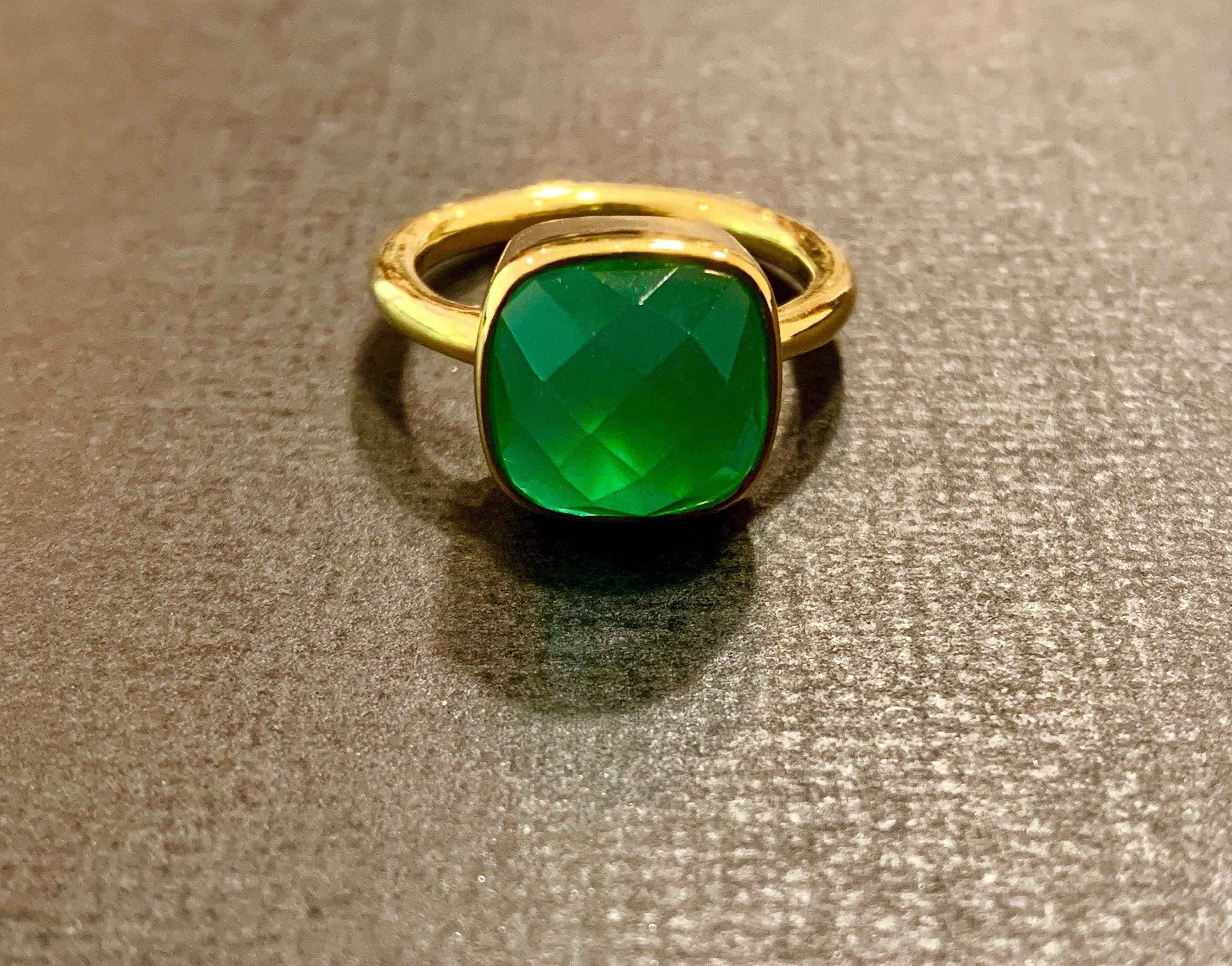  jade ring